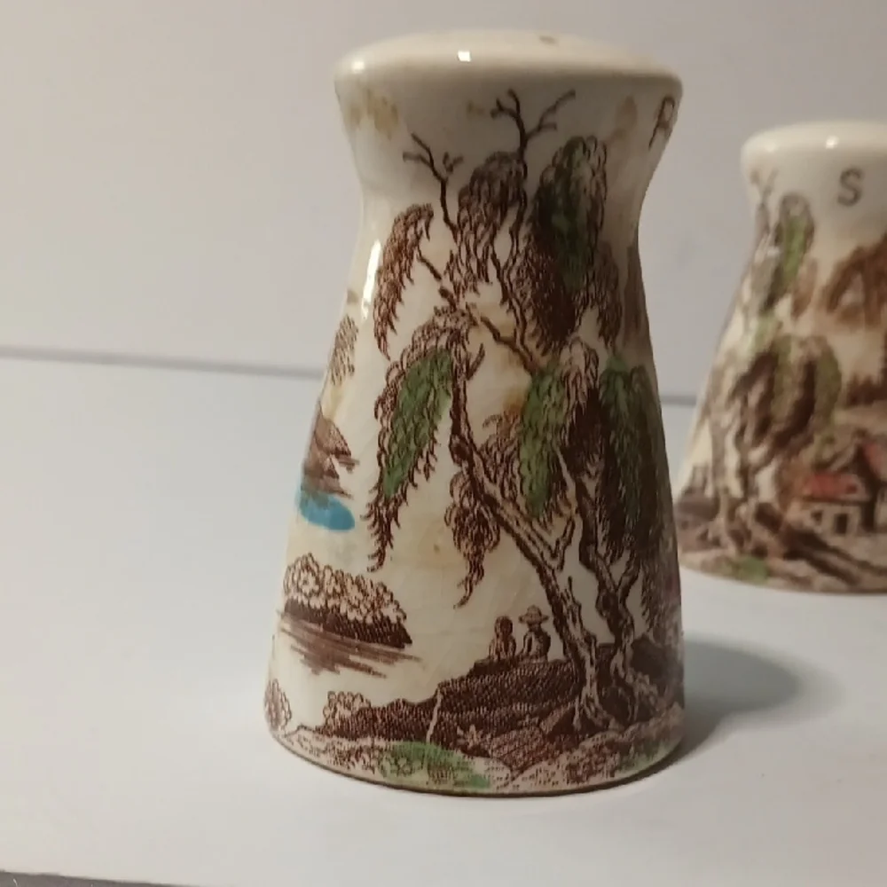 Nasco charming ceramic